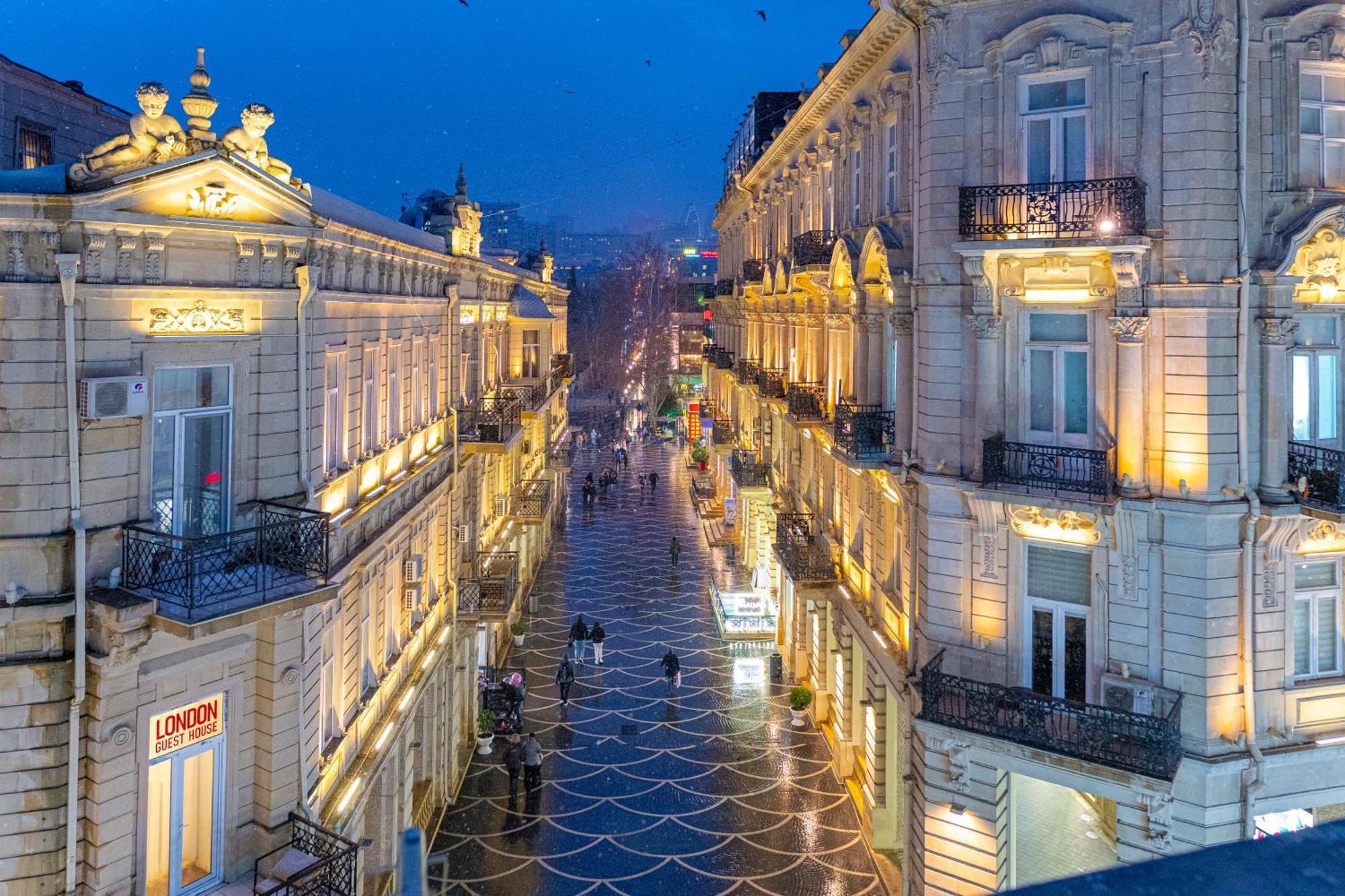 Salam Baku Hotel Exterior foto